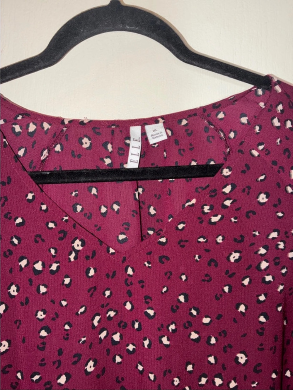 Elle Raspberry Pink Leopard-Print V-Neck Tunic - Picture 4 of 4